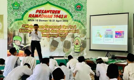 Pesantren Ramadhan MTsN 10 Sleman Sajikan Materi Remaja Islam Ideal Masa Kini