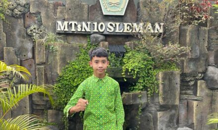 Albian Pritama Siswa MTsN 10 Sleman Raih Juara II Bidang Matematika Terintegrasi KSM DIY