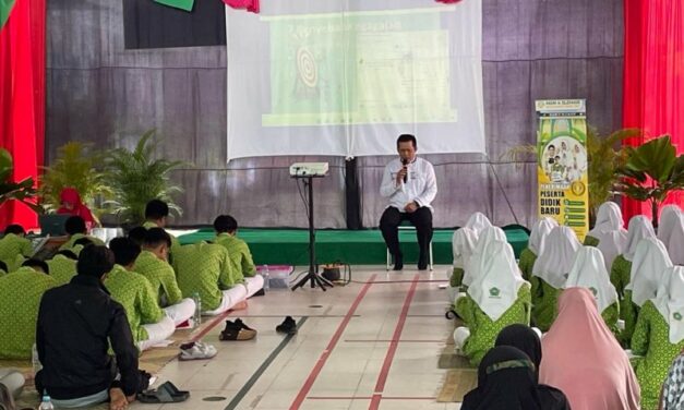 AMT MTsN 10 Sleman Ingatkan Pentingnya Berbakti Kepada Orang tua