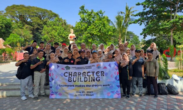 GURU BAHASA INGGRIS MTsN 10 SLEMAN IKUTI CHARACTER BUILDING MGMP BAHASA INGGRIS KABUPATEN SLEMAN