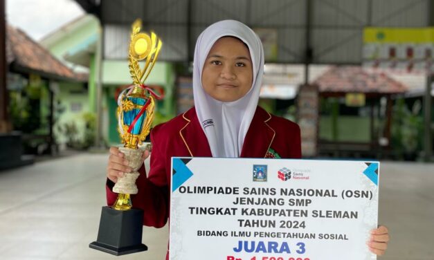 Raih Juara 3 OSN Kabupaten,  Siswa MTsN 10 Sleman Raih Hadiah Rp1,5 Juta Rupiah