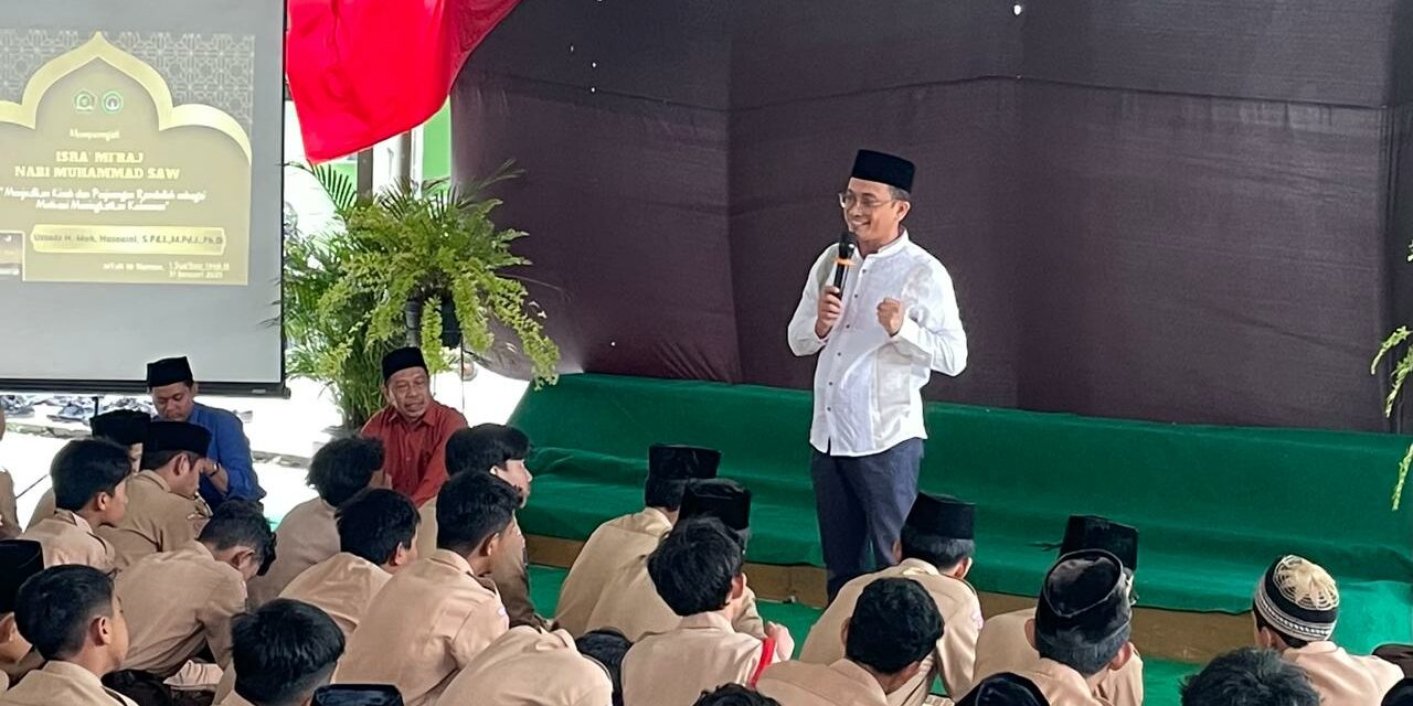 Ingatkan Pentingnya Salat, MTsN 10 Sleman Gelar Peringatan Isra Miraj 1446 Hijriah