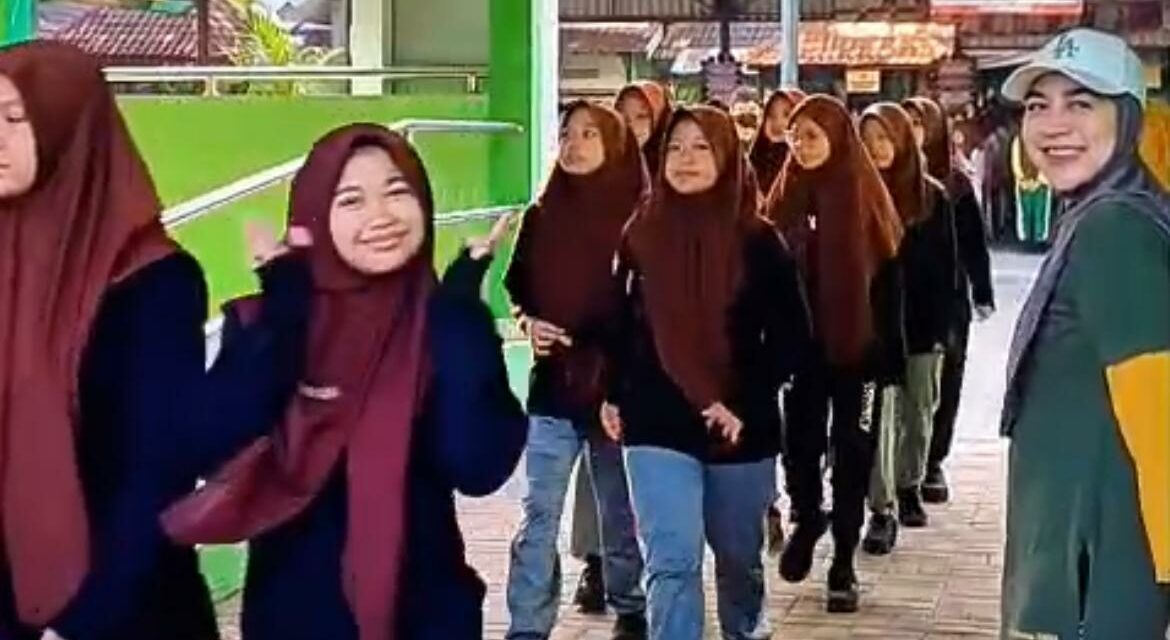 Langkah Baru Jalan Sehat MTsN 10 Sleman Tingkatkan Motivasi Olahraga dan Kesehatan