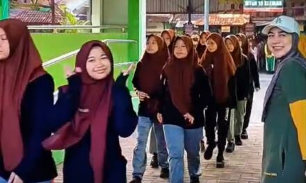 Langkah Baru Jalan Sehat MTsN 10 Sleman Tingkatkan Motivasi Olahraga dan Kesehatan
