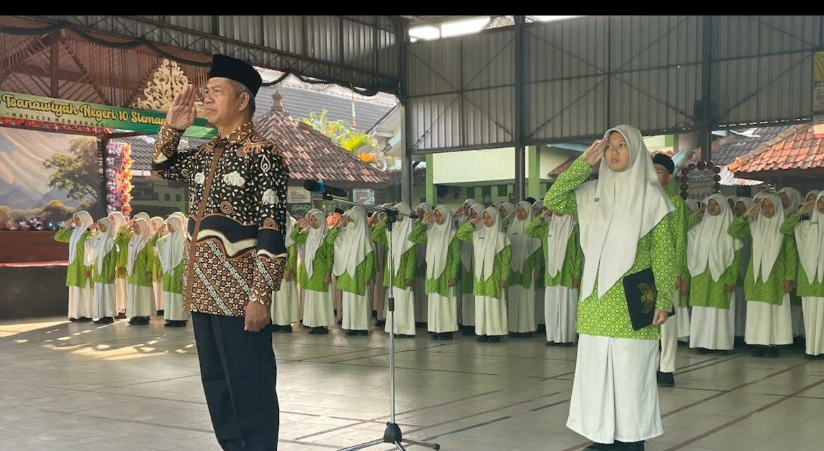 MTsN 10 Sleman Gelar Upacara Peringatan Hari Anak Nasional 2025: Dorong Generasi Emas Berkarakter Positif