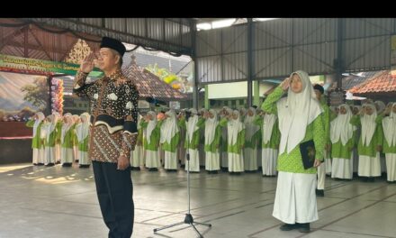 MTsN 10 Sleman Gelar Upacara Peringatan Hari Anak Nasional 2025: Dorong Generasi Emas Berkarakter Positif