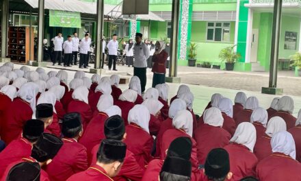 Apel Pagi MTsN 10 Sleman: Wujudkan  Anak Indonesia Hebat, Cerdas, dan Berkarakter