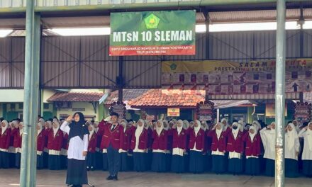 Waka Kesiswaan MTsN 10 Sleman Ingatkan Bahaya Judi Online pada Siswa