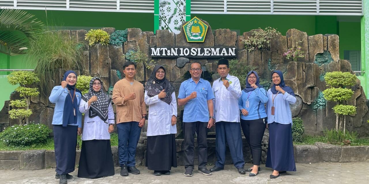 Ratusan Siswa MTsN 10 Sleman Ikuti Vaksinasi Hepatitis A