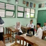 MTsN 10 Sleman Ikut Serta Vaksinasi Hepatitis A, Kemenag Lakukan Monitoring