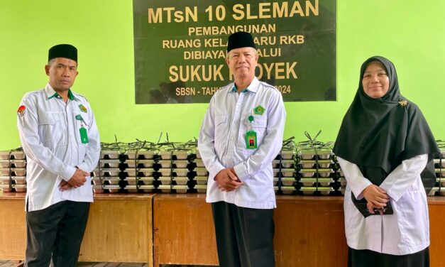 MTsN 10 Sleman Sambut Antusias Program Makanan Bergizi Gratis (MBG)