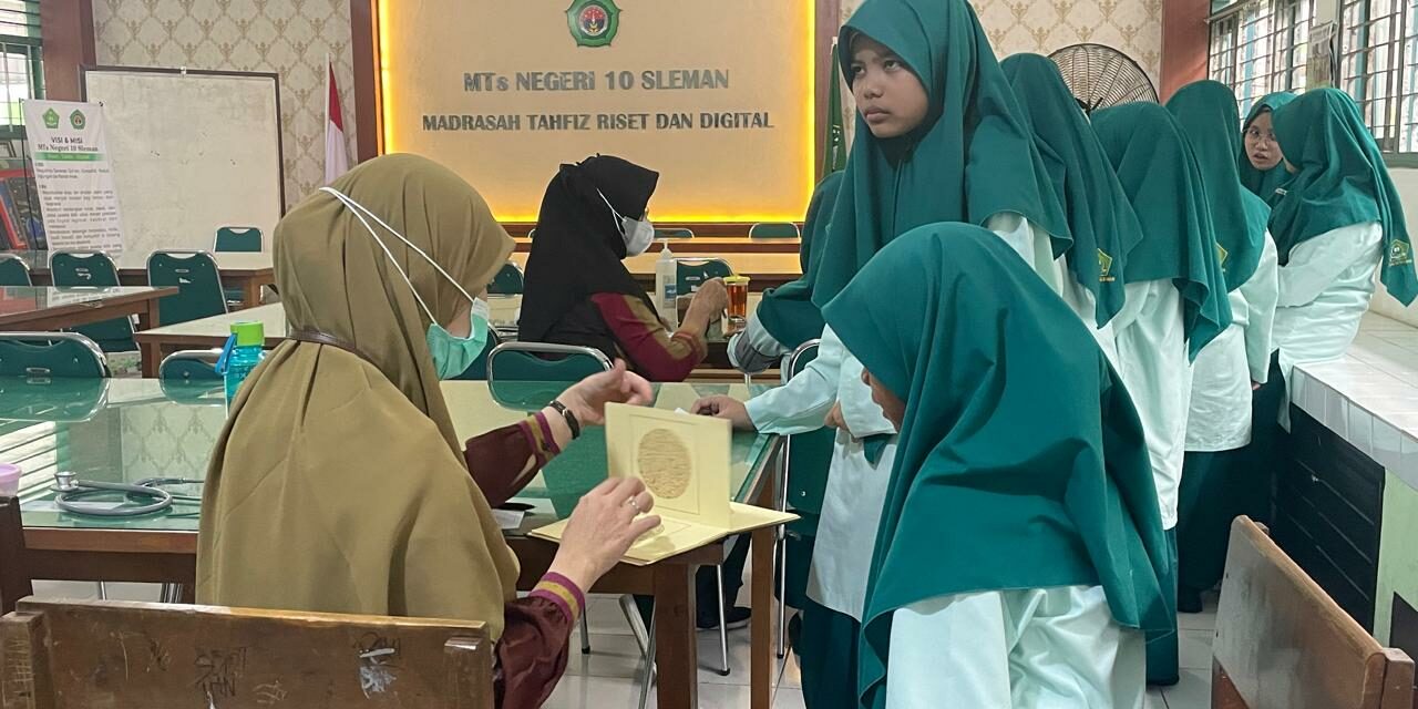 MTsN 10 Sleman Jalani Screening Kesehatan dari Puskesmas