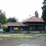 Pesanggrahan Dalem Ngeksigondo Kaliurang(Sejarah, Arsitektur, dan Fungsinya Dulu hingga Kini)