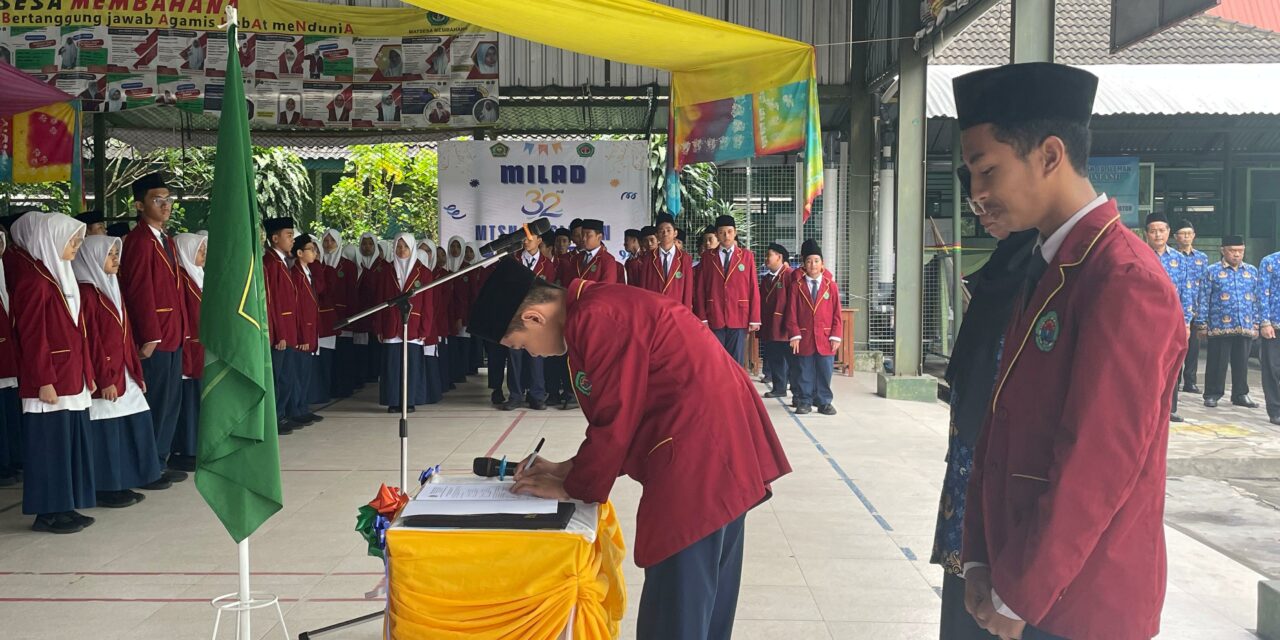 MTsN 10 Sleman Laksanakan Pelantikan Pengurus OSIS Masa Bakti 2025/2026