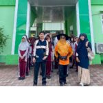 Jalan Sehat MTsN 10 Sleman, Ceria Kenali Lingkungan Sekitar