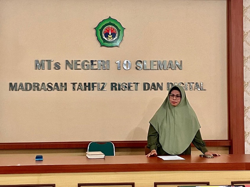 Program Keputrian MTsN 10 Sleman Kenalkan Kesehatan Reproduksi: Waspada Kanker Serviks Sejak Dini