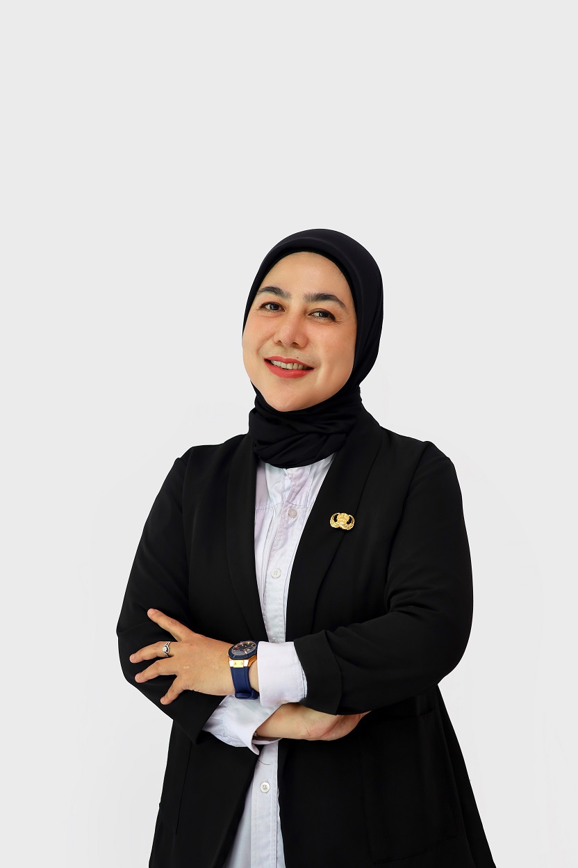 Eliya Fitriyani, SH., MM