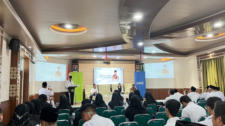 MTsN 10 Sleman Ikuti Penguatan Jogja Madrasah Digital Kanwil Kemenag DIY