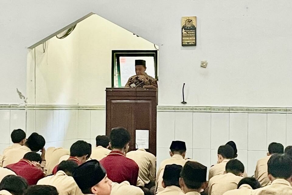 Khutbah Jumat MTsN 10 Sleman Bahas Lima Persiapan Menuju Ramadan