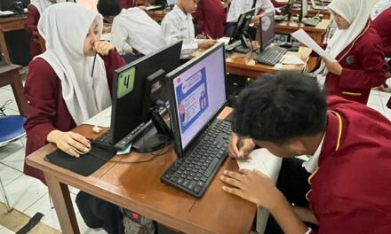 Gandeng Penerbit Yudhistira , MTsN 10 Sleman Gelar Tryout TKA 2026