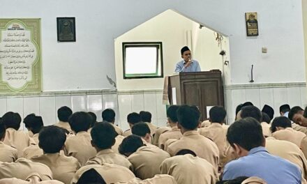 Khotbah Jumat MTsN 10 Sleman, Ajak  Hindari Perbuatan Zalim Sesama Manusia