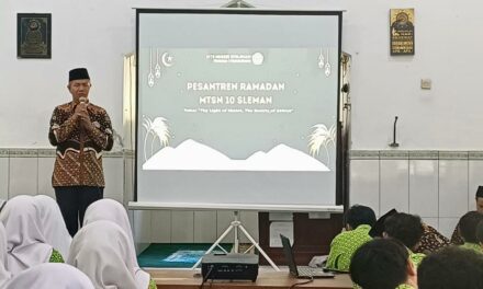 Pesantren Ramadan MTsN 10 Sleman: The Light of Salat, The Beauty of Akhlak