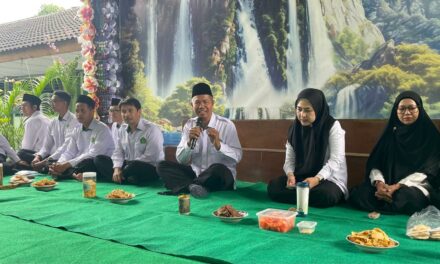 Serunya Kado Silang Warnai Syawalan  MTsN 10 Sleman