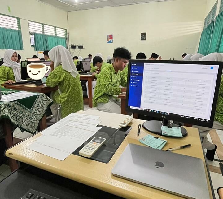 Sinergi Mantap, TKA MTsN 10 Sleman Hari Pertama Terpantau Lancar