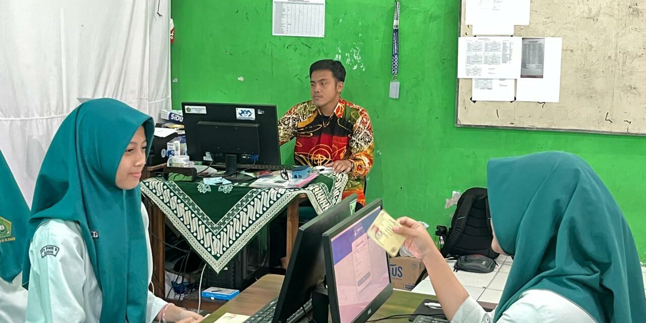 Lancar, MTsN 10 Sleman Tuntaskan TKA Nasional