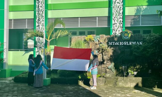 Peringatan  Hardiknas 2026, MTsN 10 Sleman Ingatkan Pendidikan Sebagai Proses  Fitrah