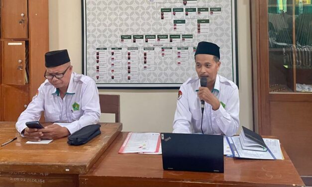 MTsN 10 Sleman Gelar Rapat Kerja  Persiapan Iduladha 1447 H