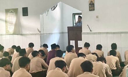 Salat Jumat MTsN 10 Sleman Ingatkan Dua Bekal ke Akhirat
