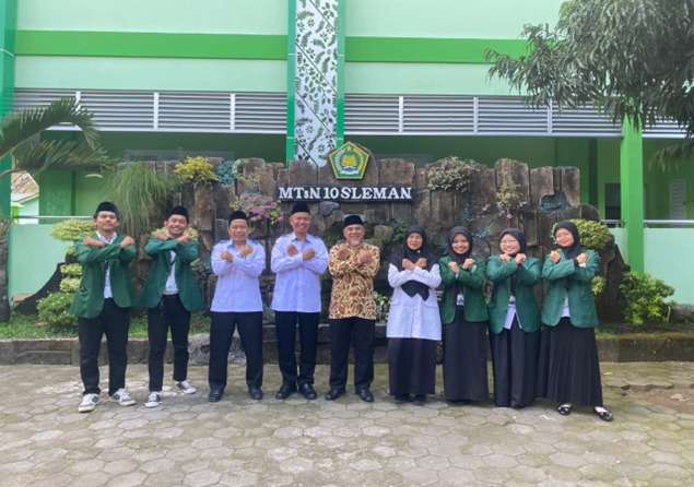 Mahasiswa Asistensi UIN Sunan Kalijaga Tuntaskan Praktik di MTsN 10 Sleman