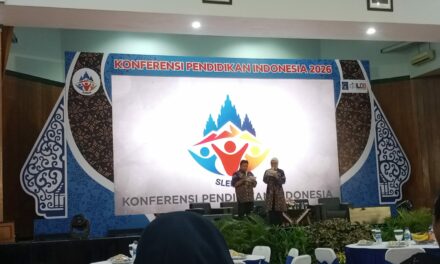 MTsN 10 Sleman Pamerkan Batik Cap dari Limbah di Konferensi Pendidikan Indonesia