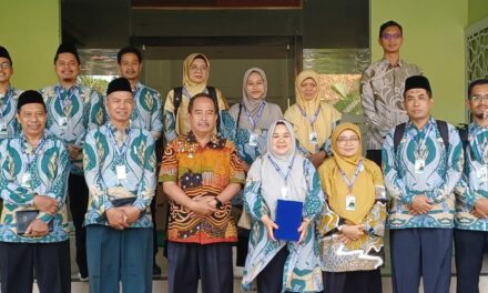 Tngkatkan Kualitas Pelayanan, Tim PMP ZI MTsN 10 Sleman Lakukan Studi Tiru ke MAN 2 Kulon Progo