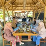 Pembinaan Pegawai MTsN 10 Sleman, Menguatkan Semangat Melayani dan Kebersamaan