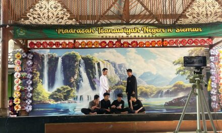 Rayakan Kemerdekaan RI, MTsN 10 Sleman Gelar Adu Kreativitas Seni