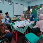 Tingkatkan Mutu dan Akuntabilitas, Kemenag Lakukan Monev Komite di MTsN 10 Sleman