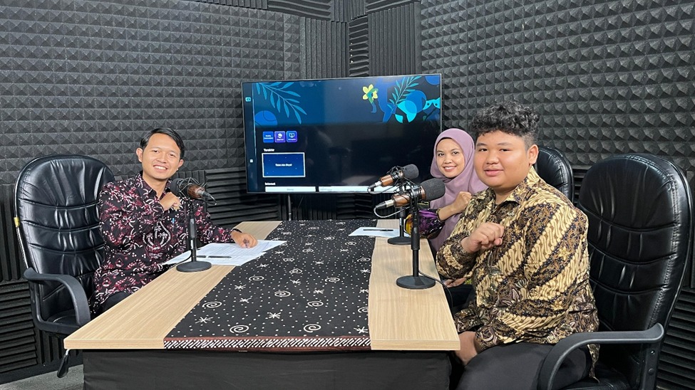Royyan Az-Dzikra Junus, Murid MTsN 10 Sleman Raih Juara 1 Sesorah dan Menjadi Narasumber Podcast Dinas Kebudayaan DIY