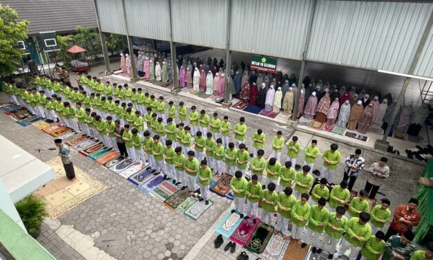 Berharap Turun  Hujan,  MTsN 10 Sleman Gelar Salat Istisqa dan Doa Bersama